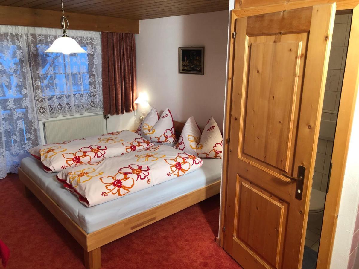 Olga Geiger - Bergheimat Apartamento Bach  Quarto foto